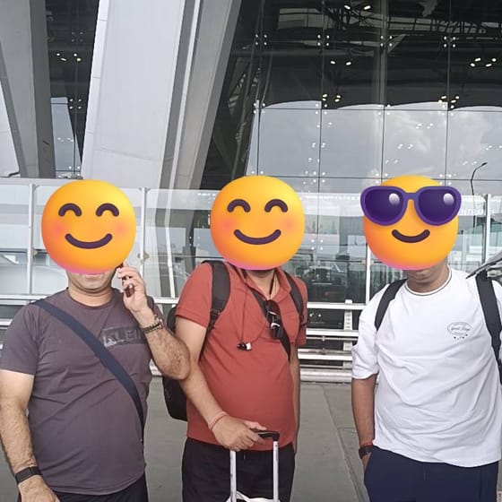 MAYA Pattaya Taxi customer 7 at the airport